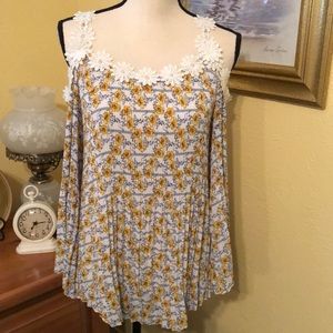 Fabulous crinkled top